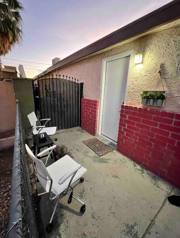 Cozy Studio…With Private Entrance Las Vegas Eksteriør bilde